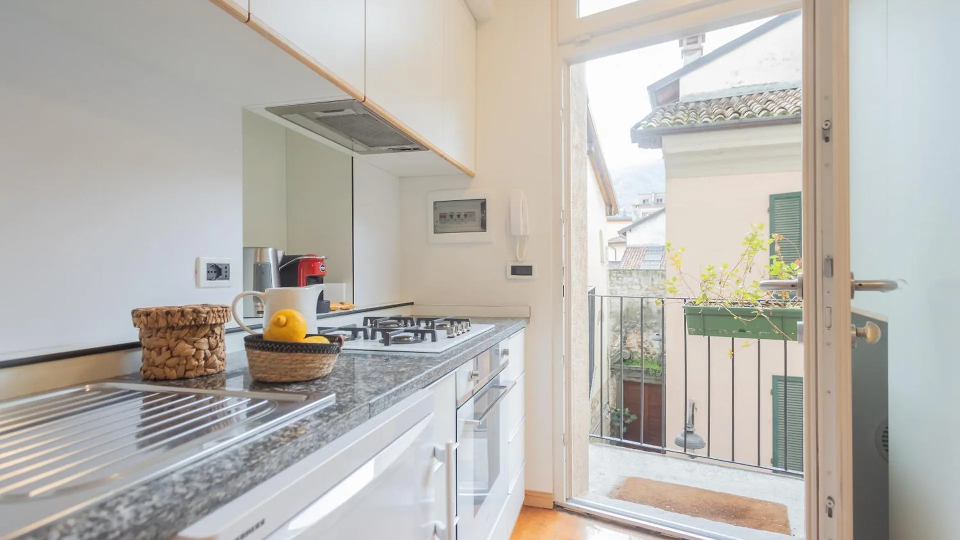 Viavi By Rent All Como Apartment